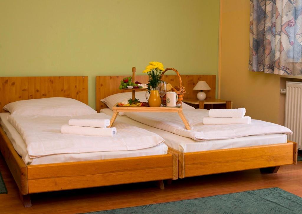 Motel Kod Bakija Karlovac Kamer foto