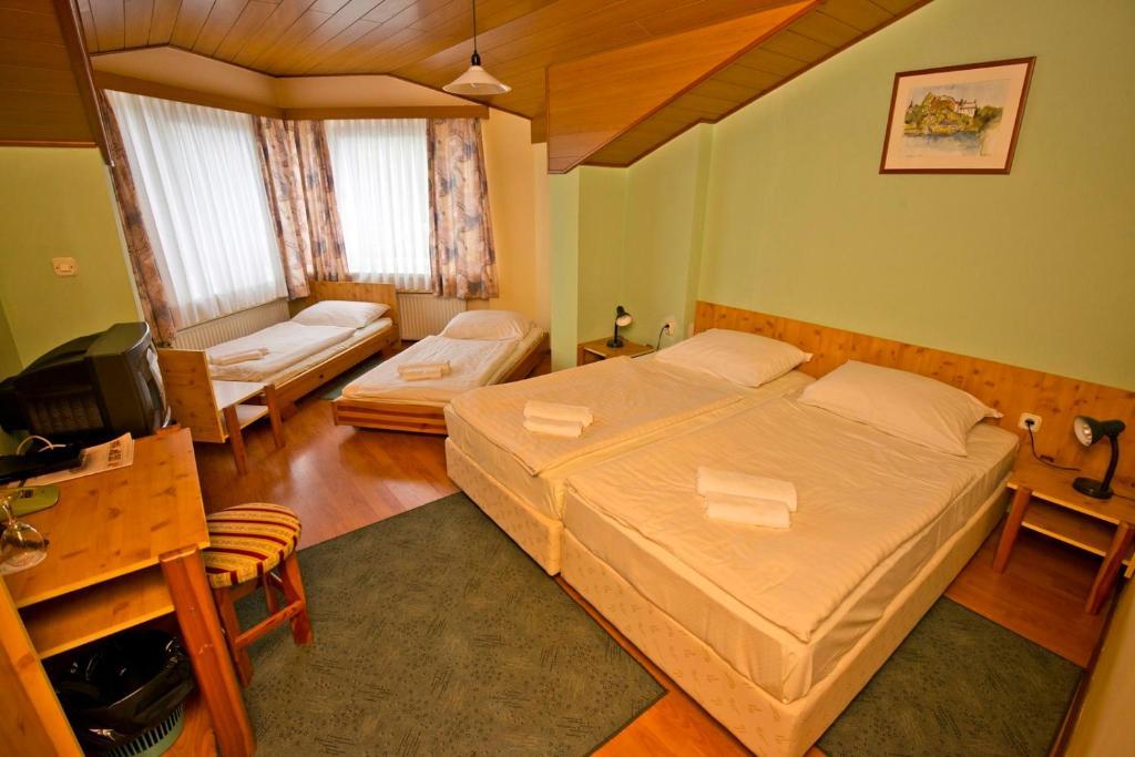Motel Kod Bakija Karlovac Kamer foto